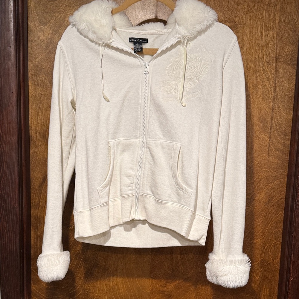 Urban Behavior White Hoodie with Faux Fur Trim